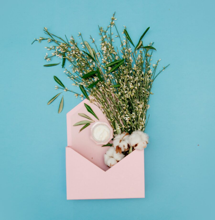 Cotton and cream with herbs in pink envelop